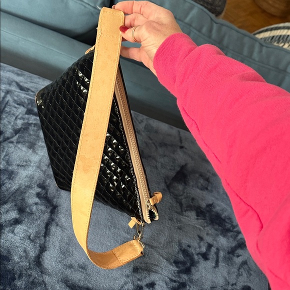 Consuela Jax bucket bag - Picture 5 of 11